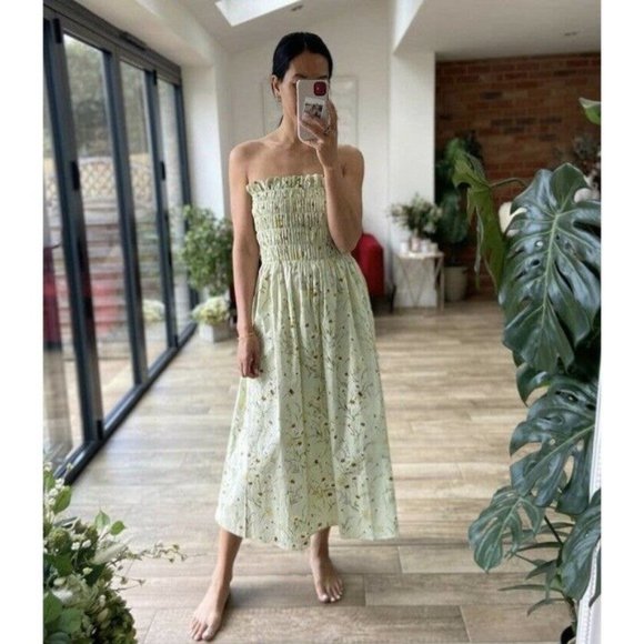 H&M Wildflower Smocked Bandeau Dress - Picture 4 of 5